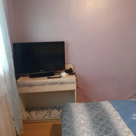 Casa de hóspedes Mir 3*