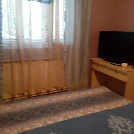 Casa de hóspedes Mir 3*